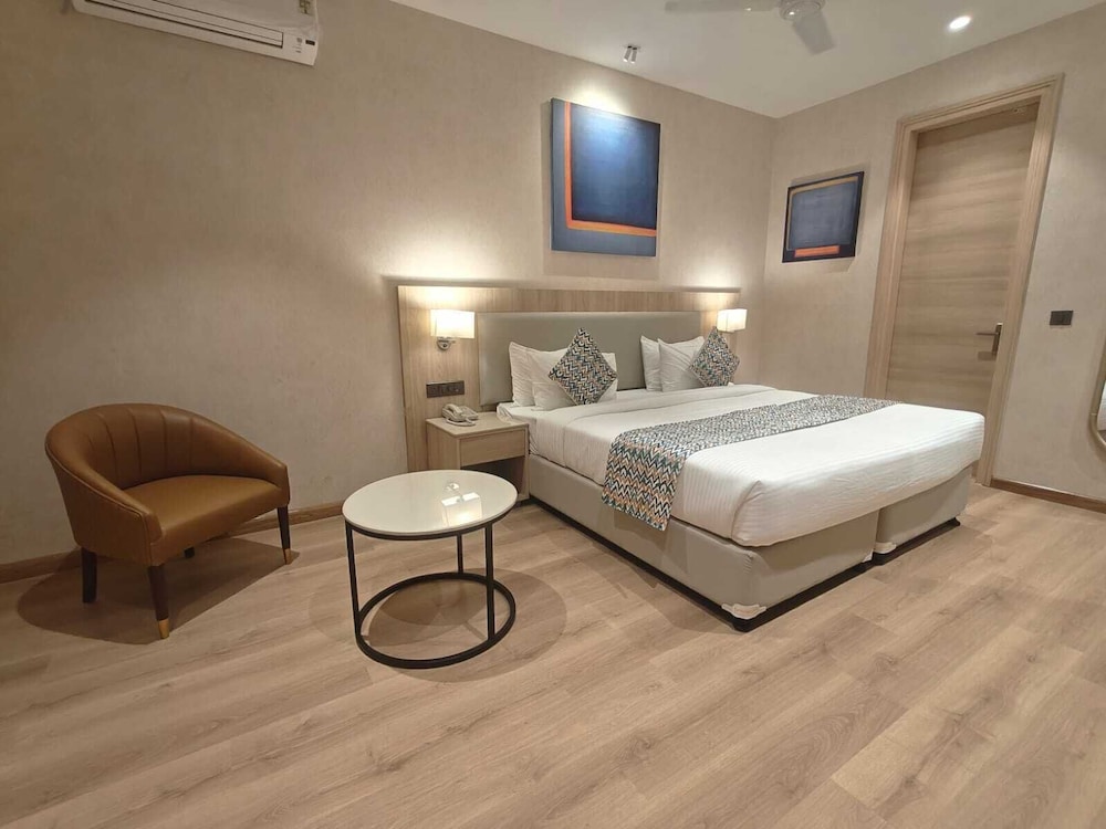 Bluestone Prime by The Cosy Hotels