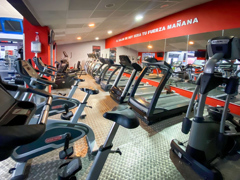 Hostel Gym Canovas Nerja photo 5