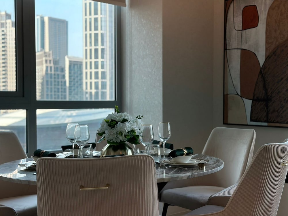 Durrani Homes – Minimal Luxe 3BR with Burj Khalifa and Fountain View (third room without partition)