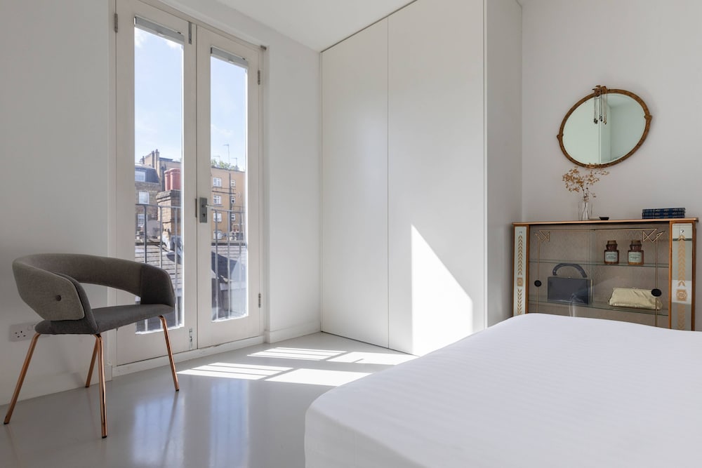 Crawford Street II by Onefinestay