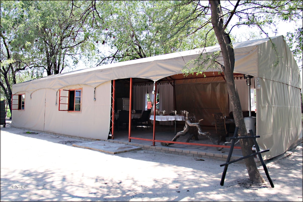 Fiume Bush Camp