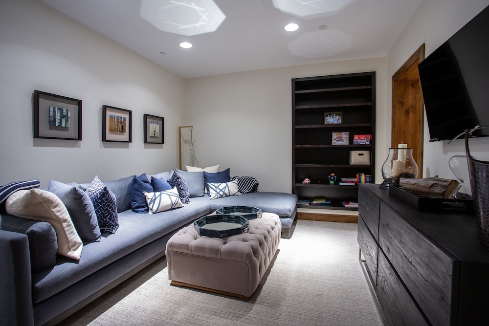 Stag Lodge at Deer Valley Resort - Seven Bedroom Residence with Spa #35 7 Condo