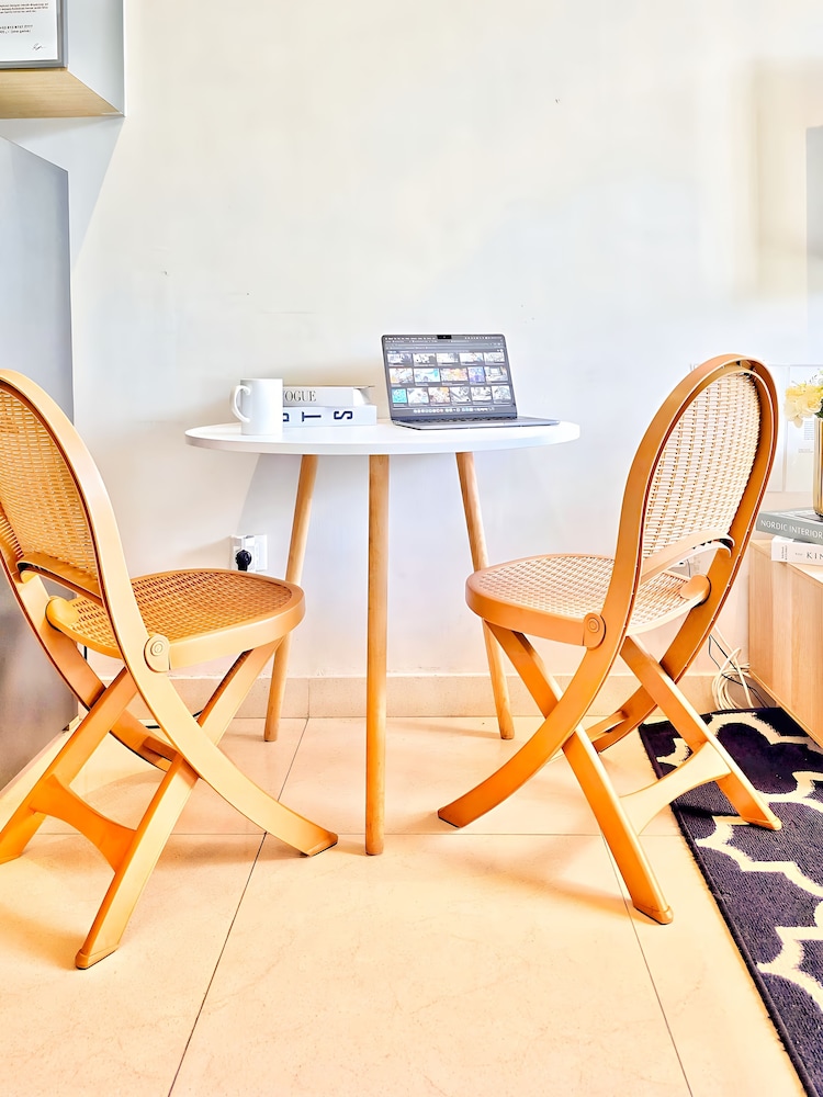 Staysanliving - Taman Anggrek Residence