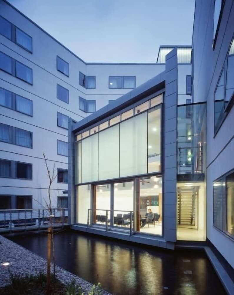 Friendship House - Hostel