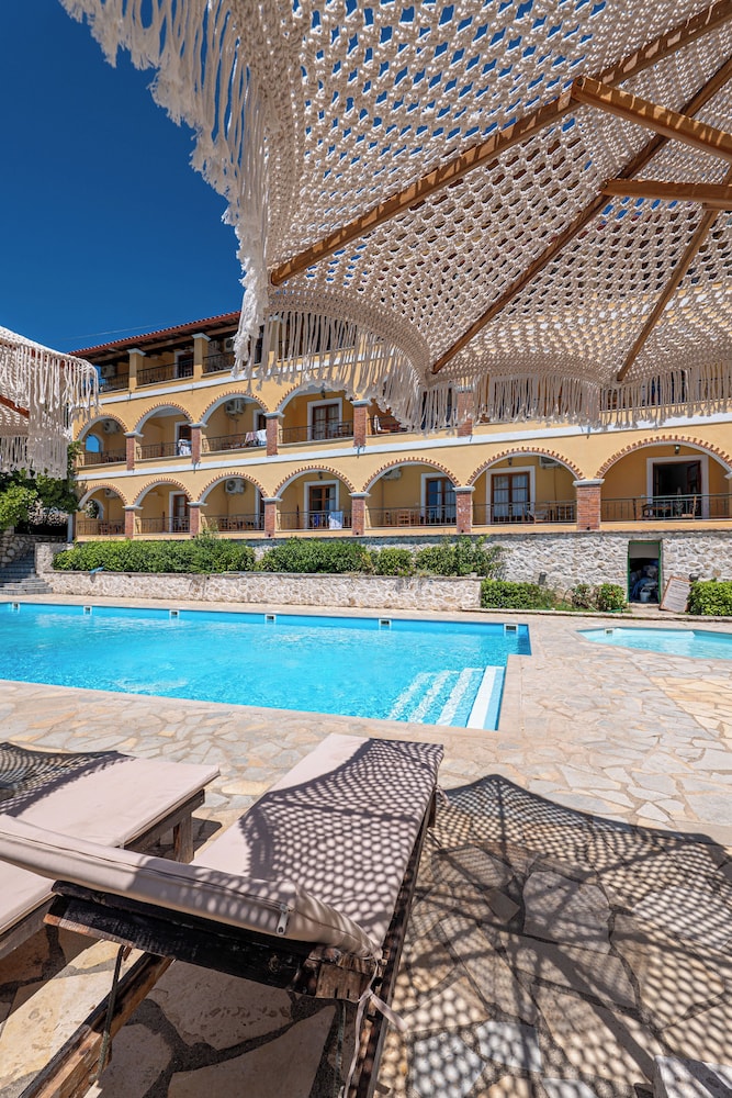 Apart Hotel Alex