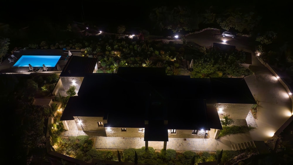 Villa Pansara Exclusive Luxury