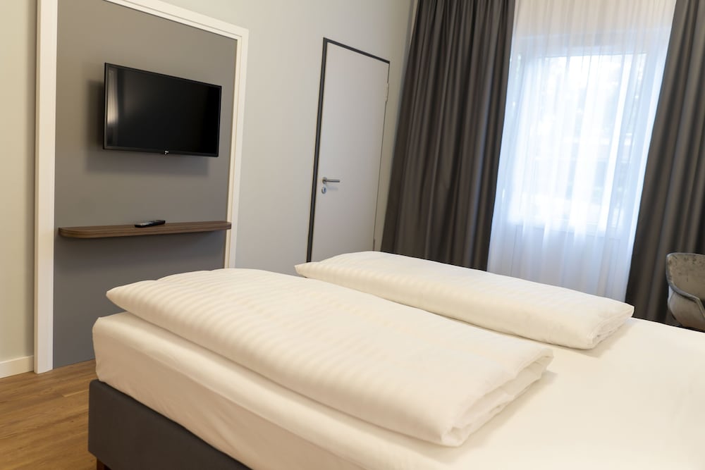 Signature Hotel Skarv - Property Image 32
