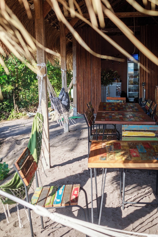 Barefoot Glamping