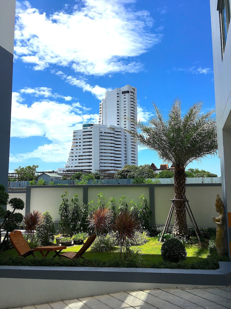 Breezy Room Jomtien