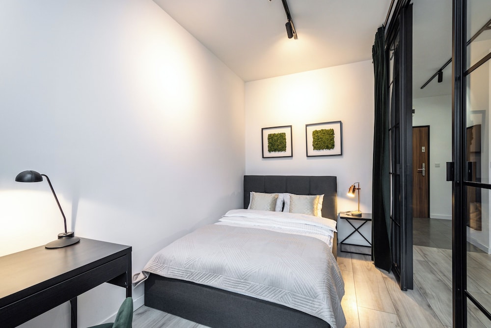 RentPlanet - Apartament Rakowicka view 4