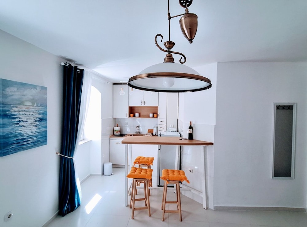 La Casa Nostra Apartments