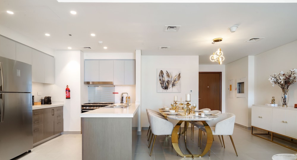 Manzil - 3BR in Downtown with Burj View