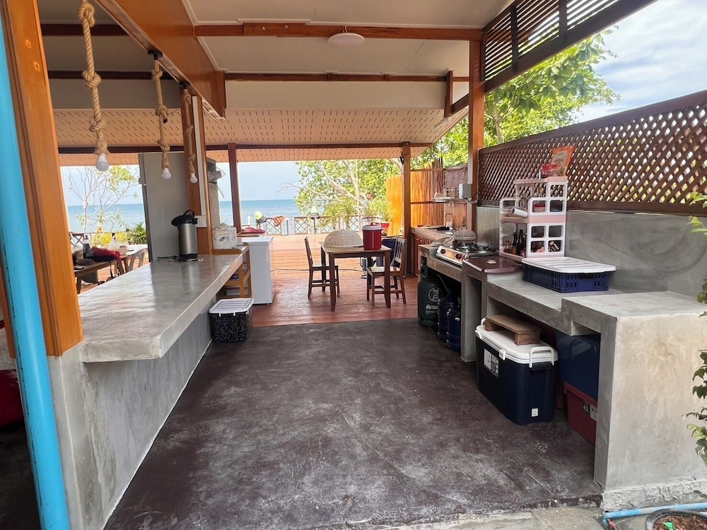 Ban Slow Life Homestay Koh Libong