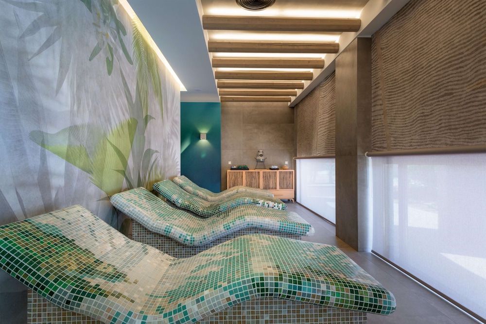 Porto Angeli Beach Resort – All Inclusive