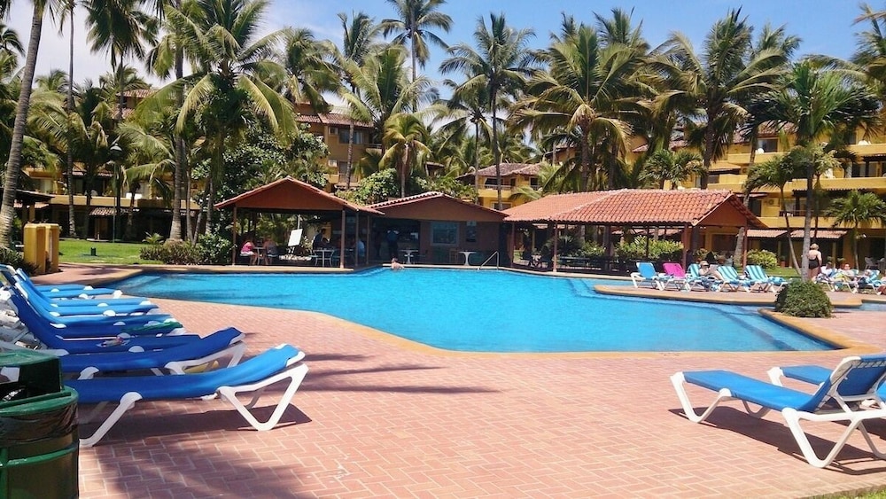 Los Tules Condominium Resort