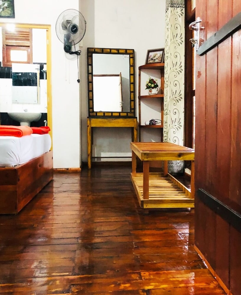 Photo 23