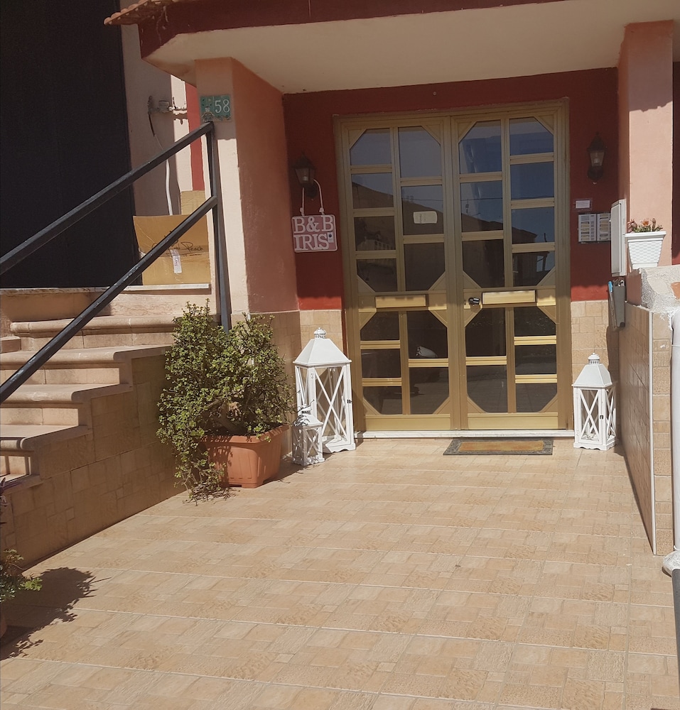 Hotel Iris B&b - Image 1