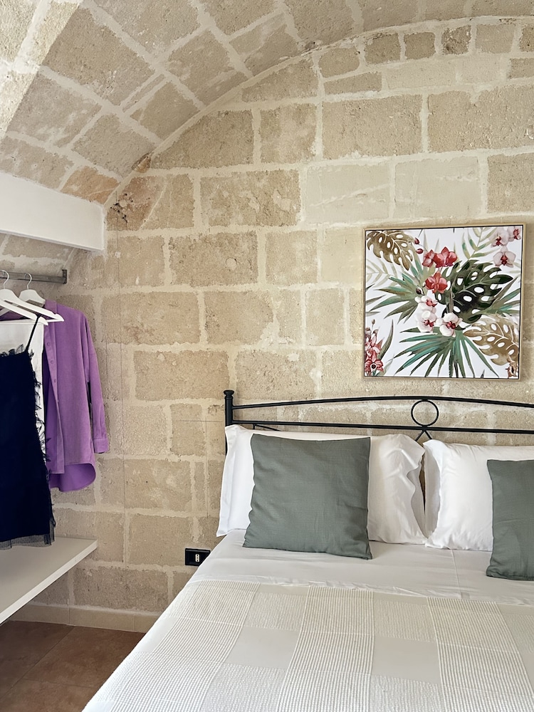 La Vetrana Rooms