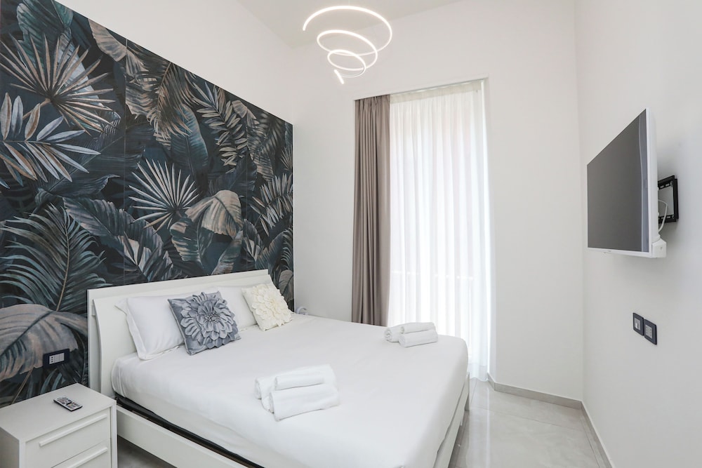 VivimiHome - CharmiNaples