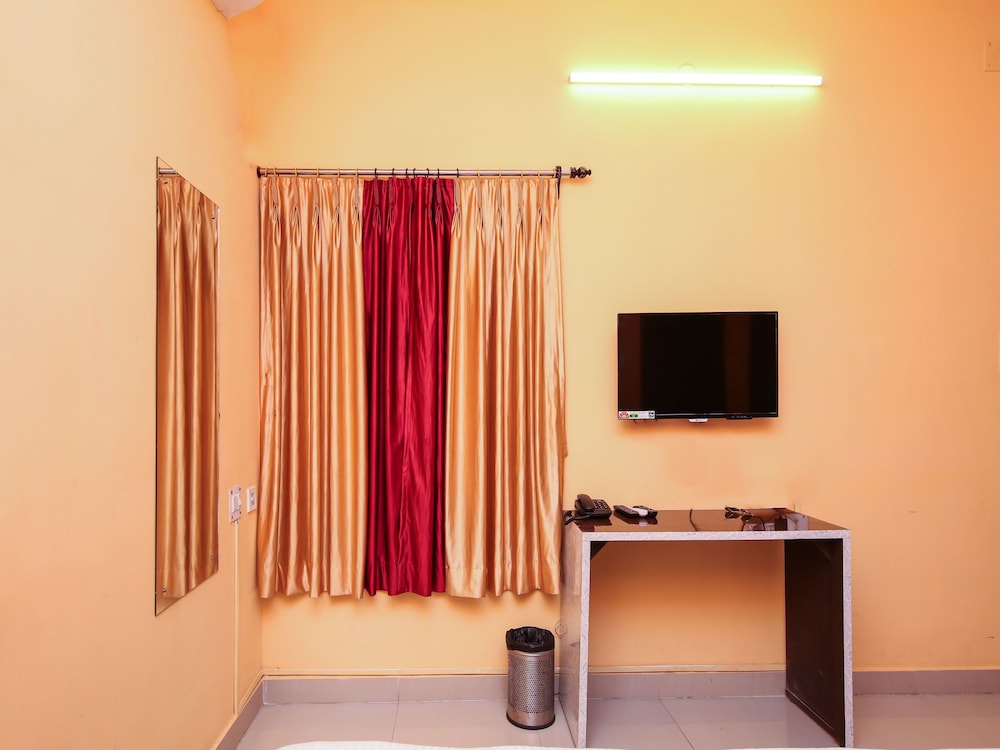OYO Flagship 13524 Swapan Guest House