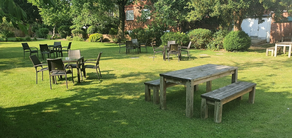 Oxford Vacations - Linton Lodge Hotel, BW Signature Collection - Property Image 23