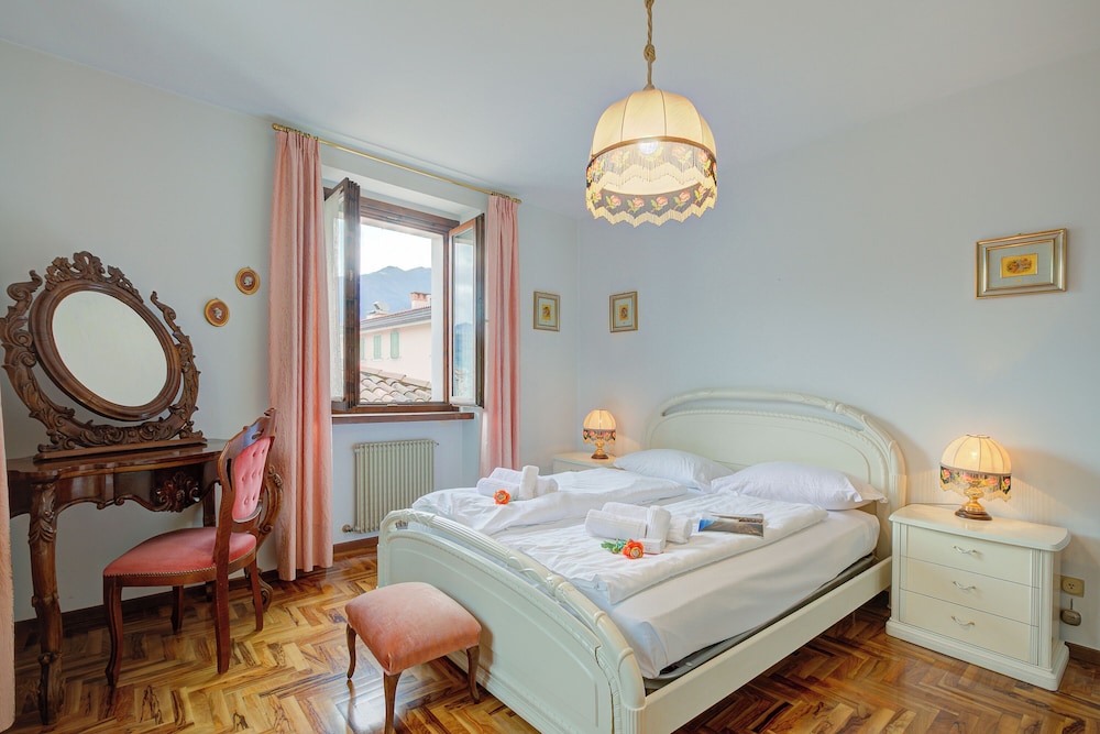 Lake Garda Home