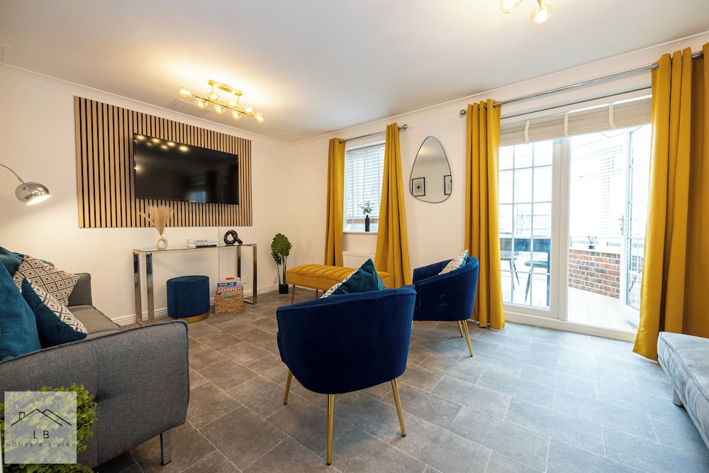 Comfy House - Sleeps 14 - 14 min to City Centre
