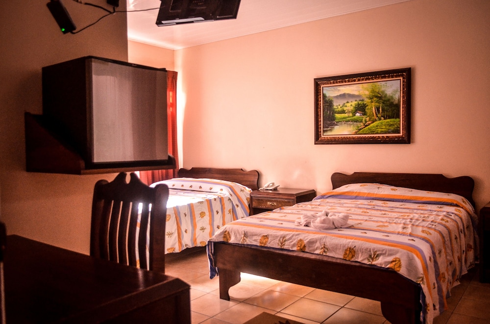 Hostel La Choza Inn