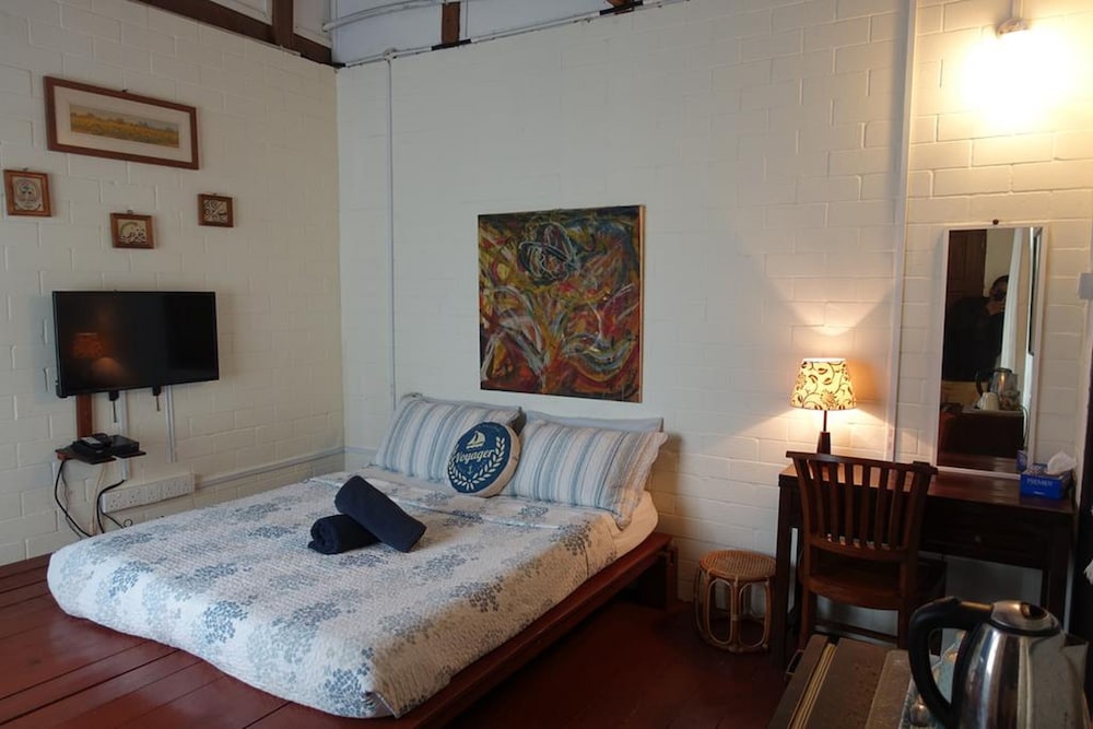 Photo 12
