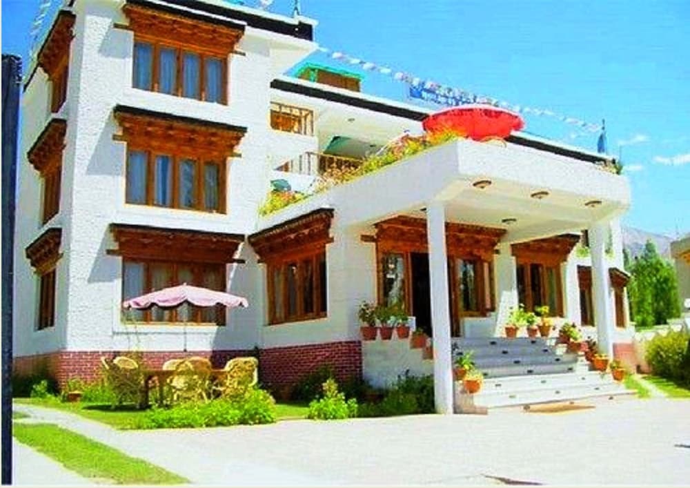 Hotel Holiday Ladakh