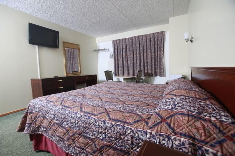 Meadowbrook Motor Lodge view 4