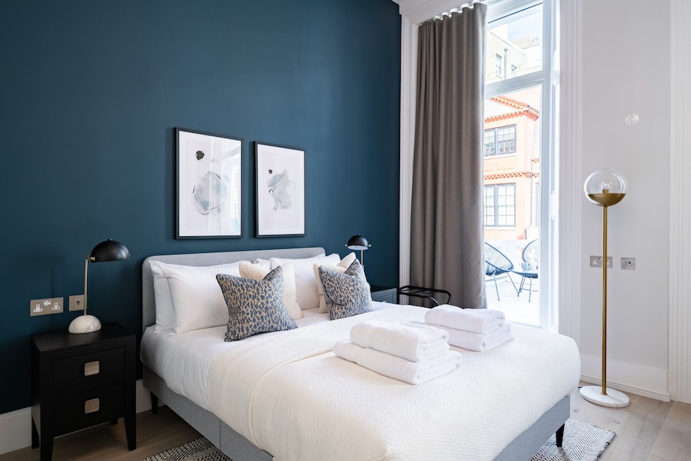 South Kensington Apartments