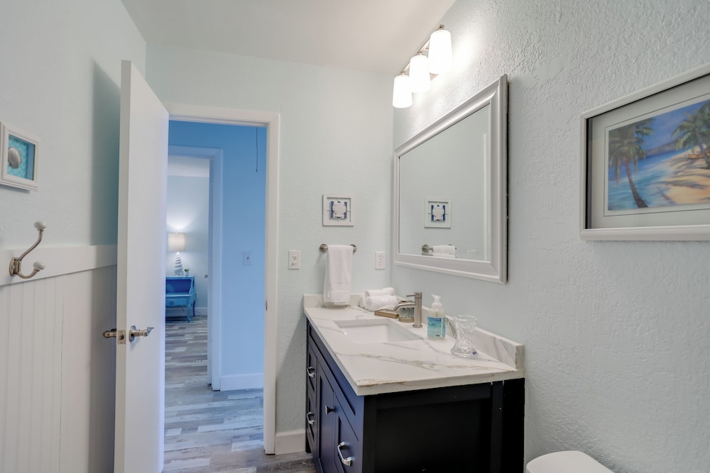 Townhome Near Hobe Sound Beach, Hiking & Golfing!