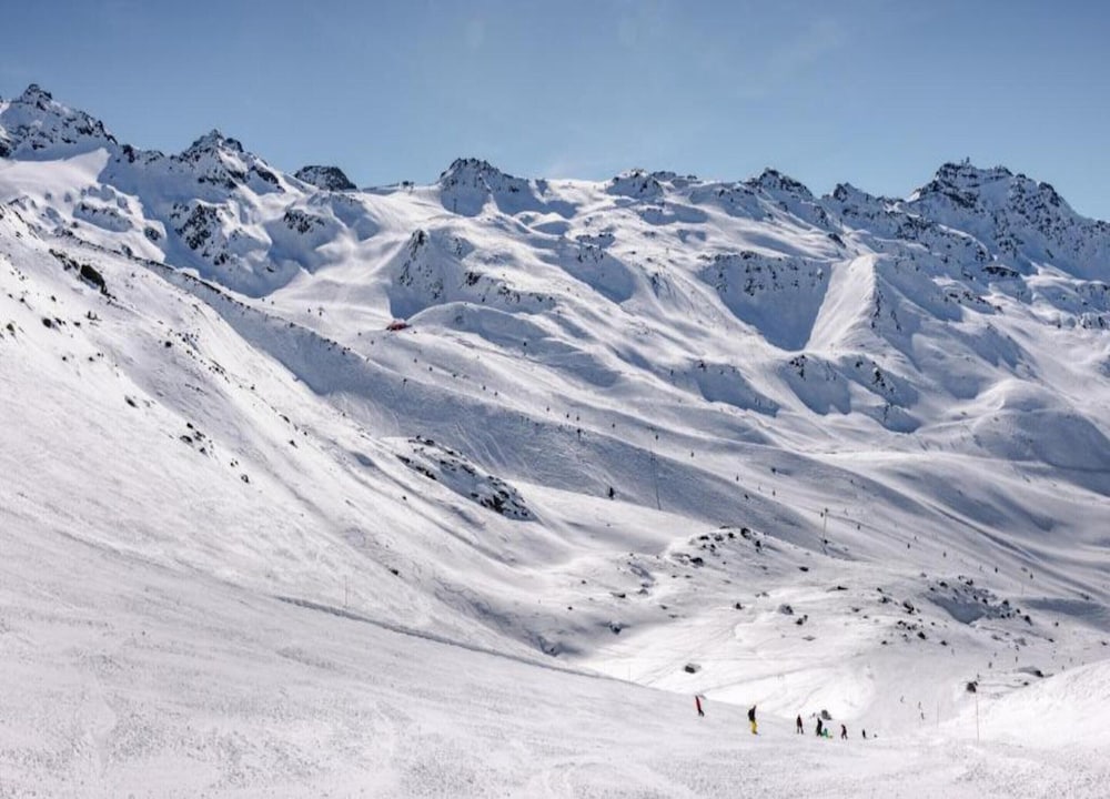 Chalet in Val Thorens Near Ski Slopes