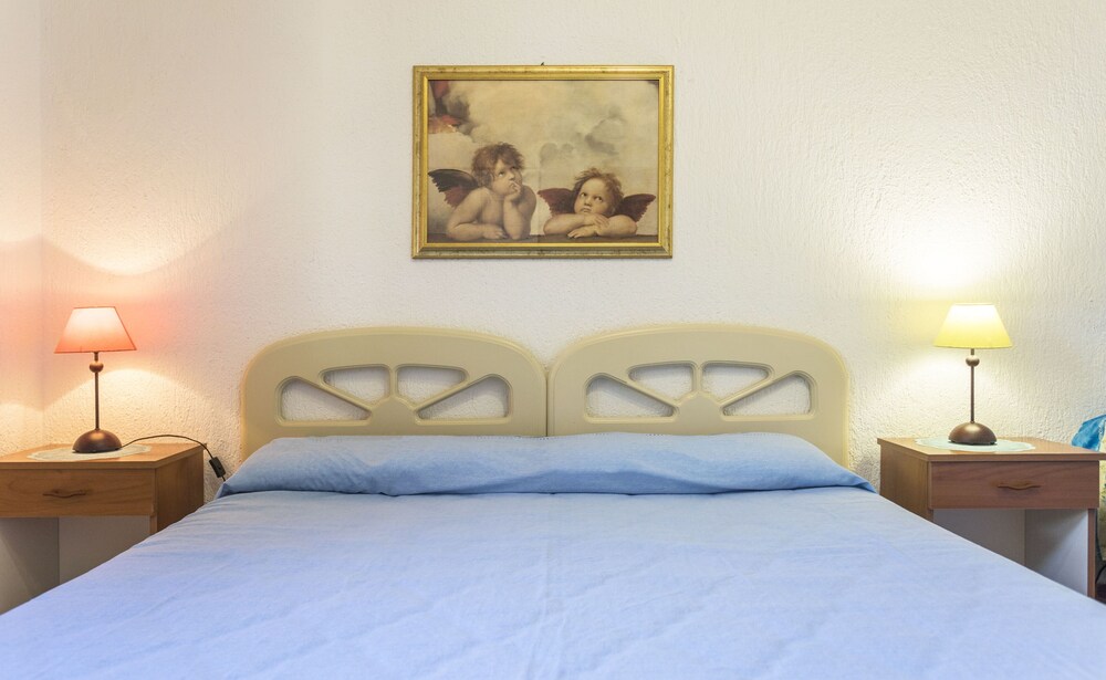 villetta Camelia view 3