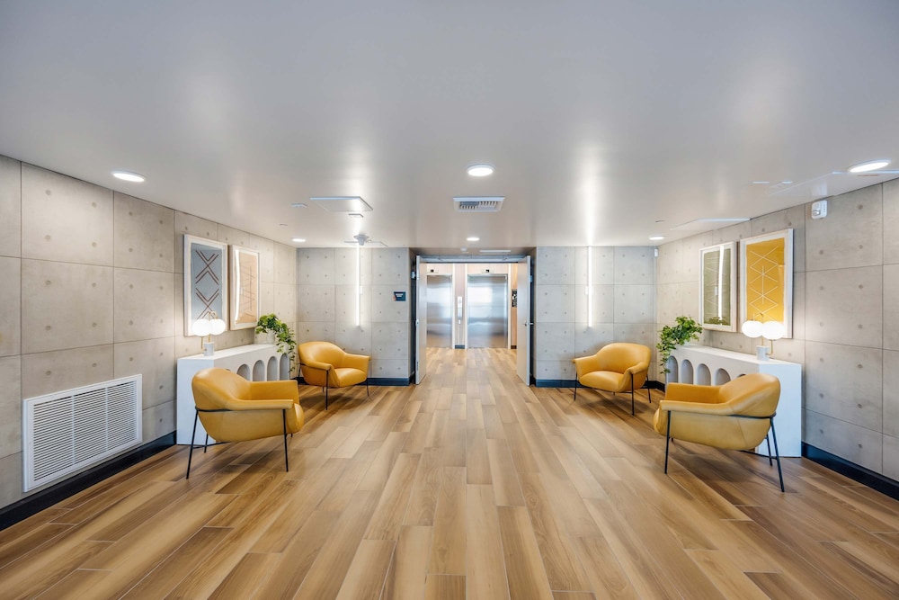 Luxury 2BR by Oneluxstay