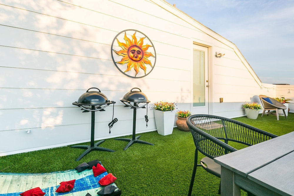 Montrose Guesthouse Suites