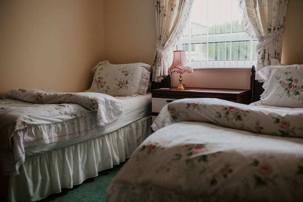 Remarkable 3-bed House in Isle of Lewis view 2
