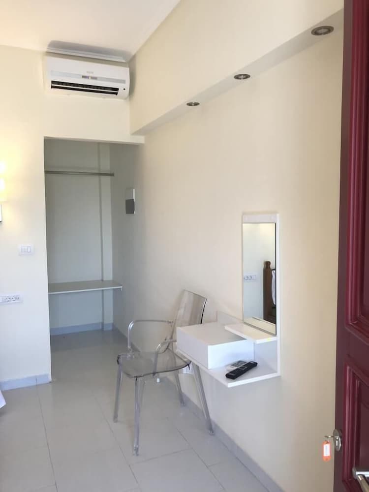 Fira home 2 photo 5