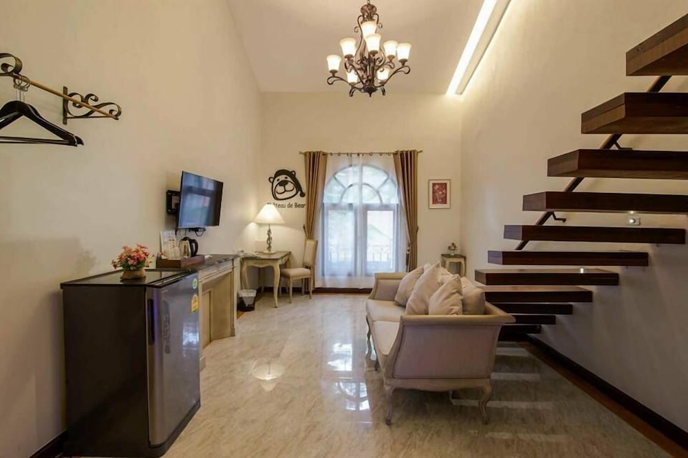 Chateau de Bear Hotel