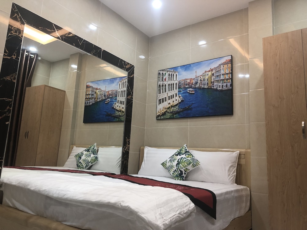 Deluxe 1 bed ,1 Bath ,2 Guests