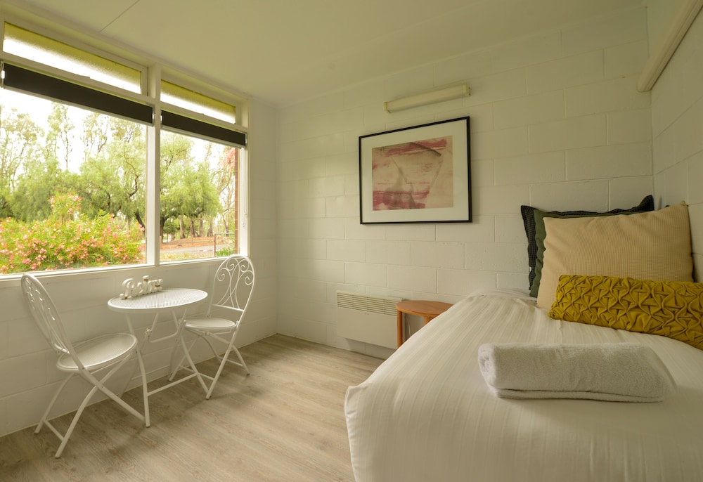 Bridgewater Motel