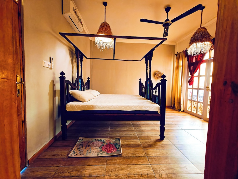 Nungwi Roses Lodge view 4