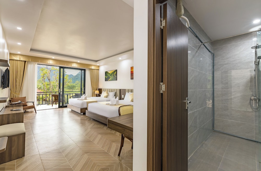 Paradise Mountain View Resort