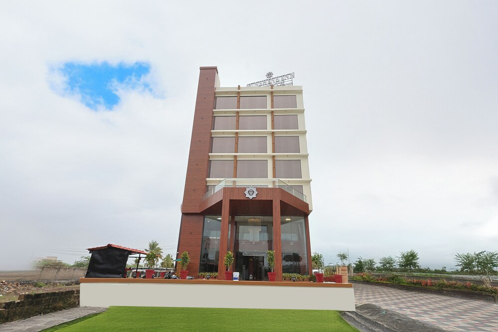 HOTEL SUNSHINE INN