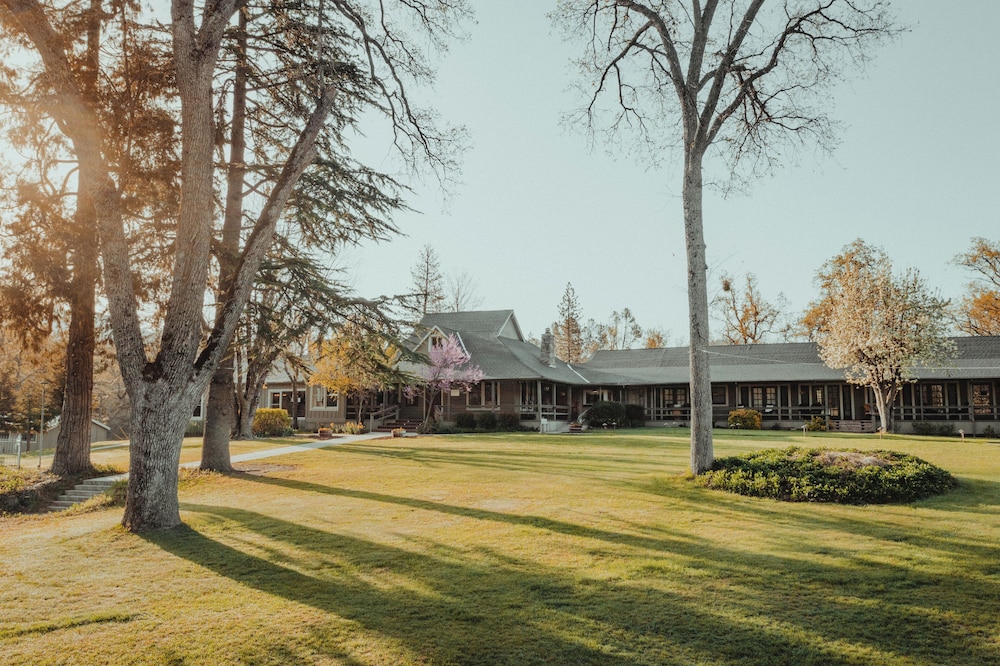 Sierra Sky Ranch