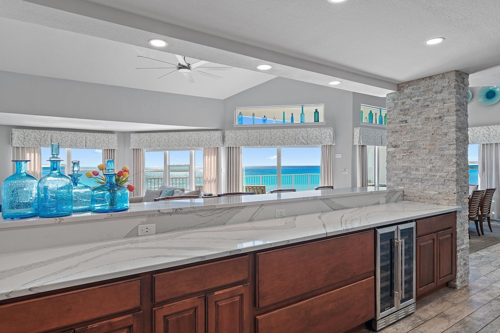 Cabana Club C408- Sugar Sand Shores