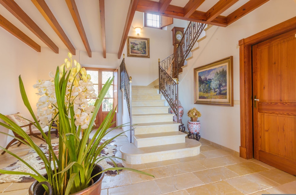 Ca Na Ramona With 4 Bedrooms and 5 Bathrooms view 2
