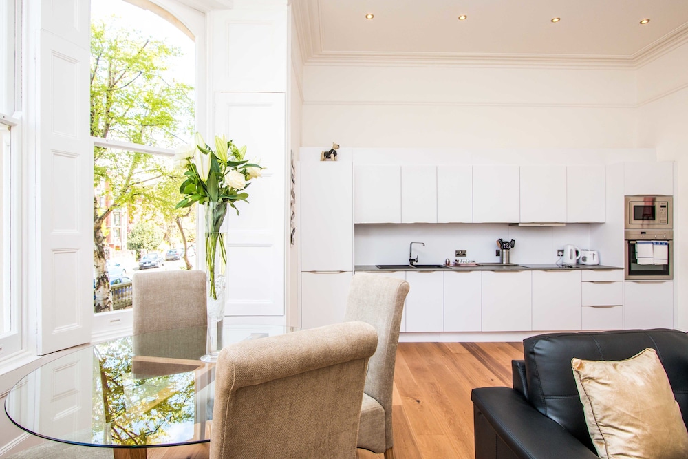 Your Stay Bristol Beaufort House