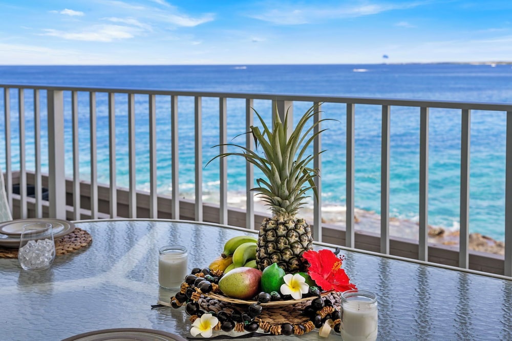 Ocean Front - Direct View of Kailua Bay - Vrkcv